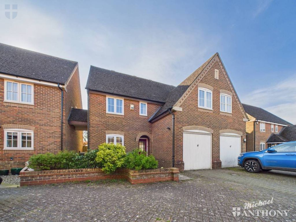 Property photo 1 of 18 Cam03218G0-Pr0596-Still005-Thumbnail-H750-70