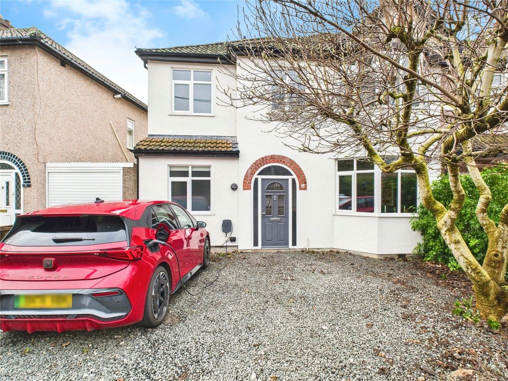 Property photo 2 of 28 Picture No. 63