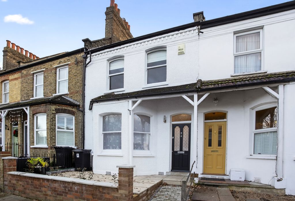 Property photo 1 of 19