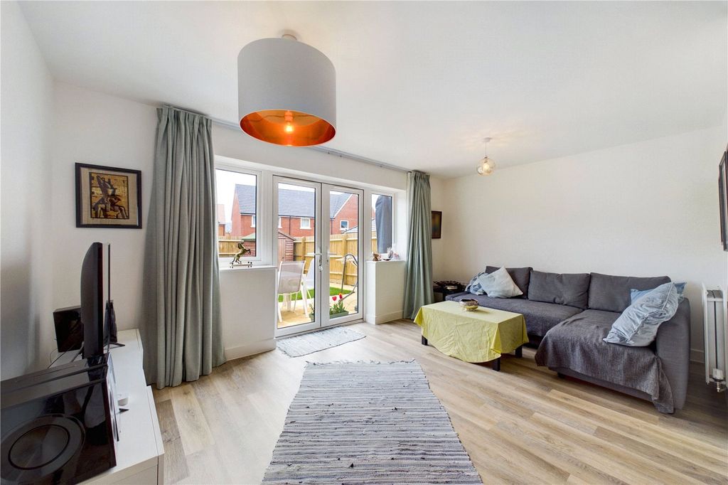 Property photo 2 of 13 Living Room