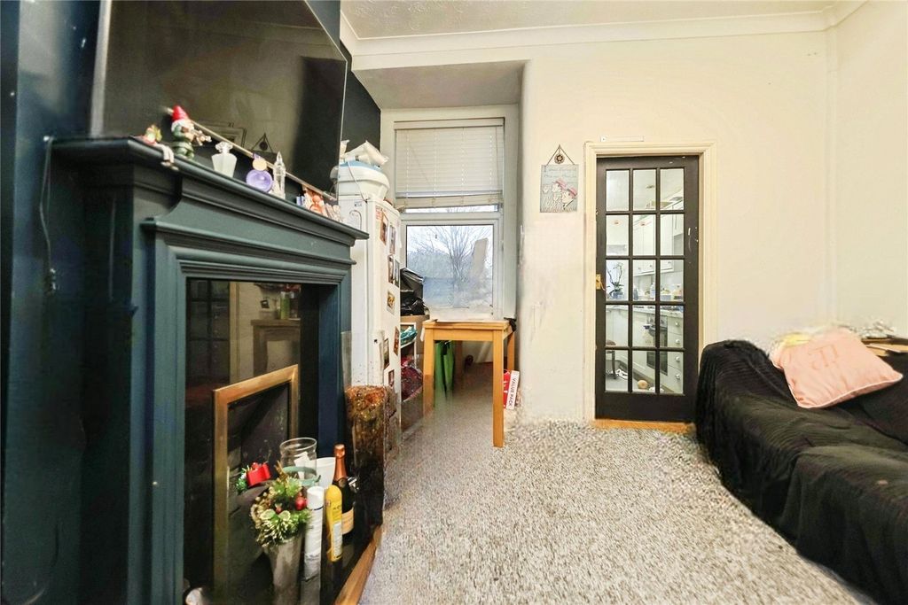 Property photo 3 of 13 Picture No. 26
