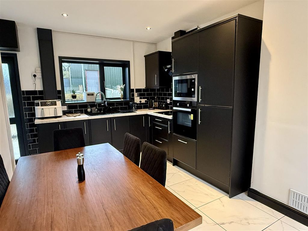 Property photo 3 of 24 Img_1001.Jpeg