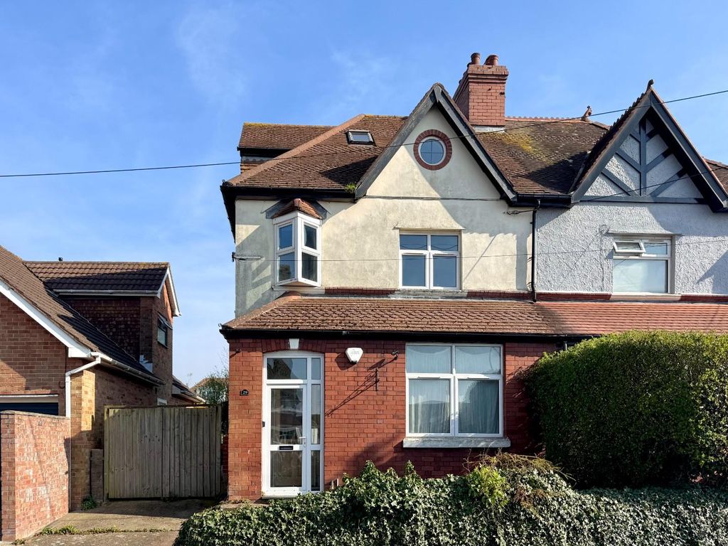 Property photo 1 of 10 Front