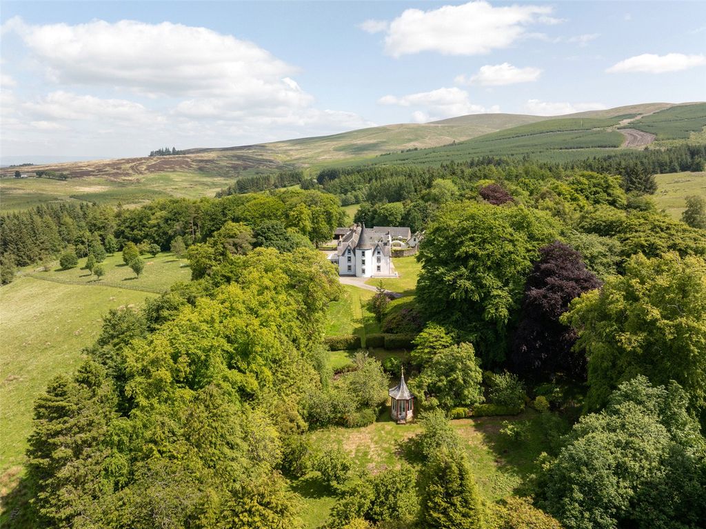 Property photo 1 of 39 Aerial