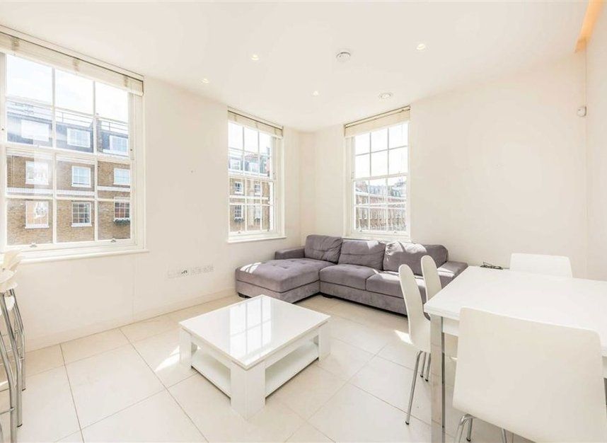 Property photo 3 of 6 Reception