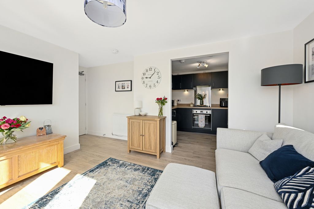 Additional image 4 of 2 bed flat for sale25 Dentylion Park, Bilston EH25