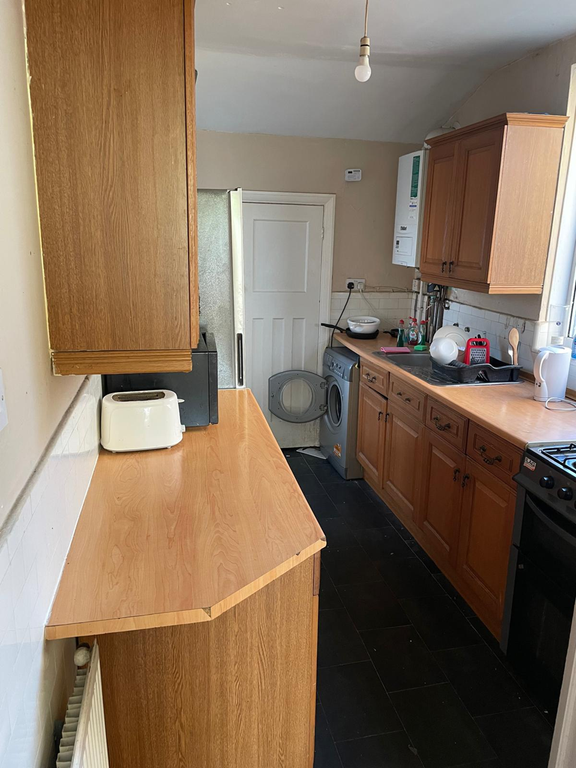 Property photo 2 of 6