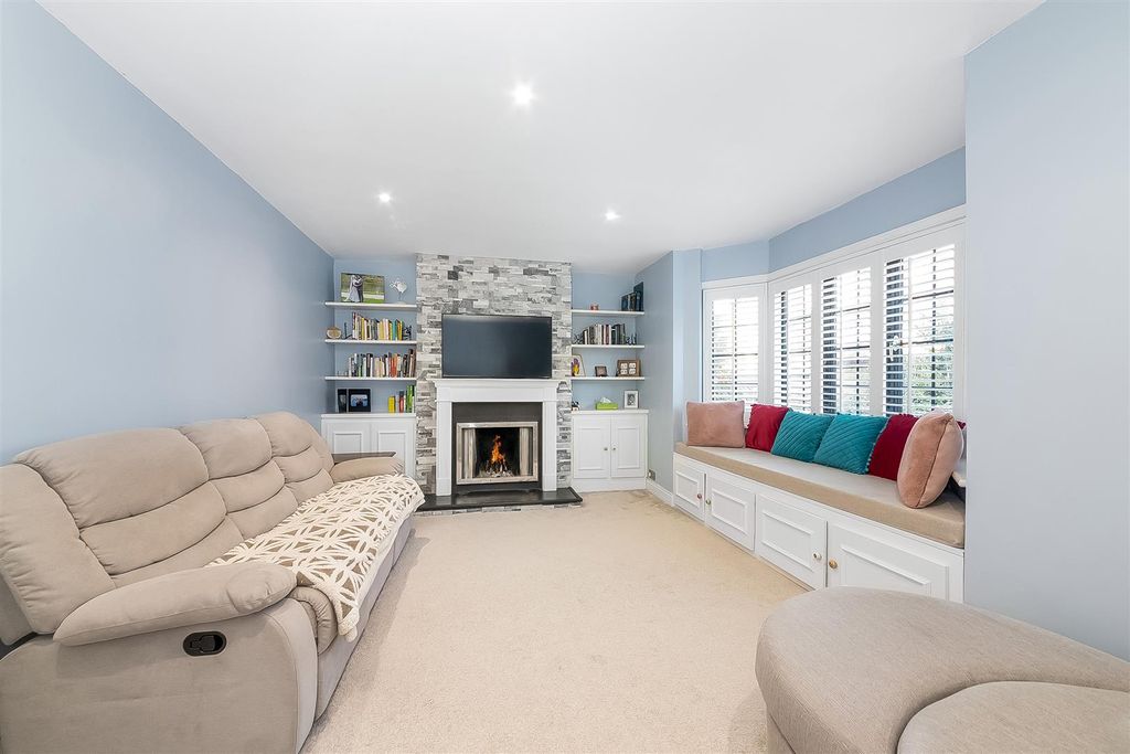 Property photo 3 of 15 Reception Room