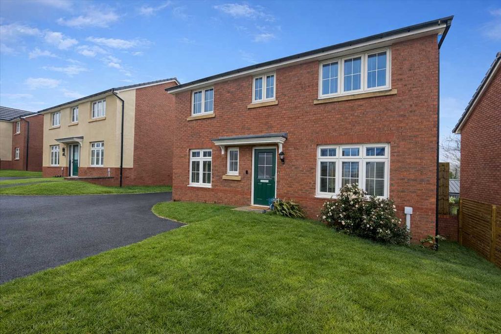 Property photo 2 of 23 Front