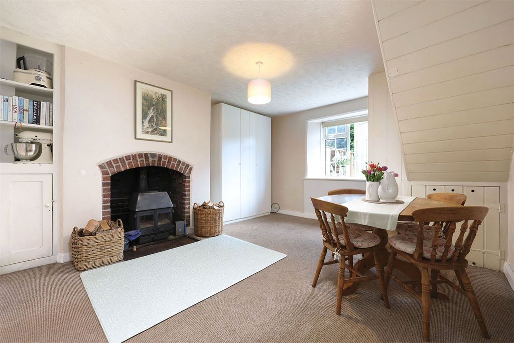 Property photo 3 of 28 Picture No. 05