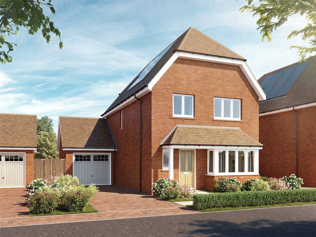 Property photo 1 of 12 The Bletchingley