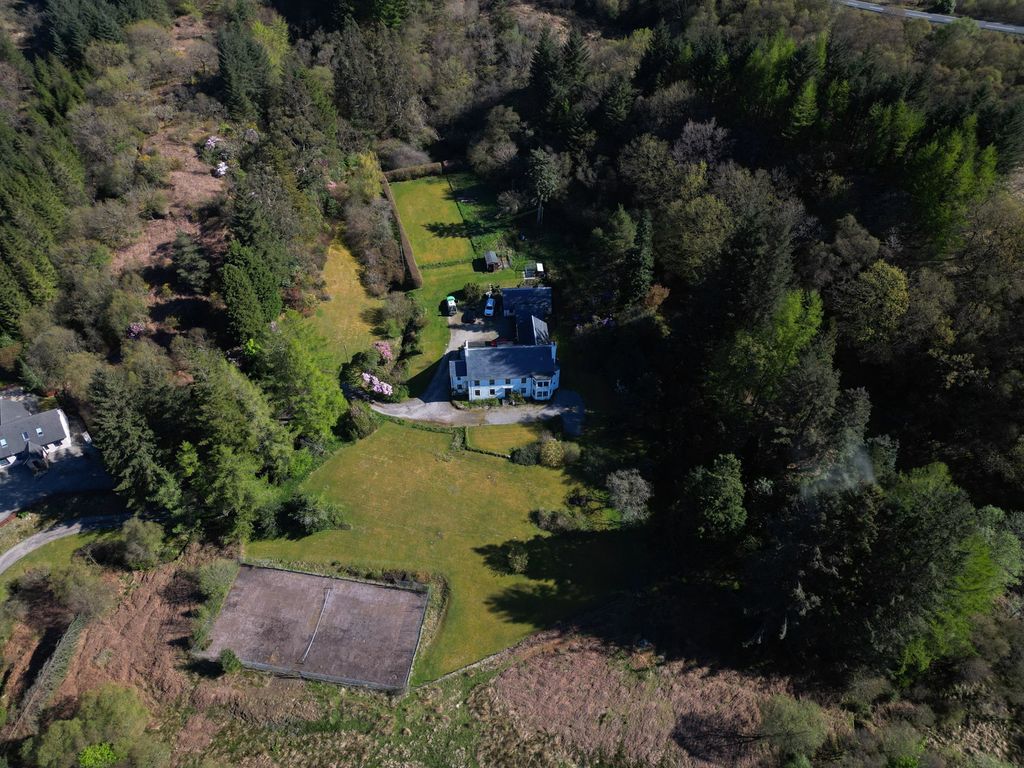Property photo 3 of 74