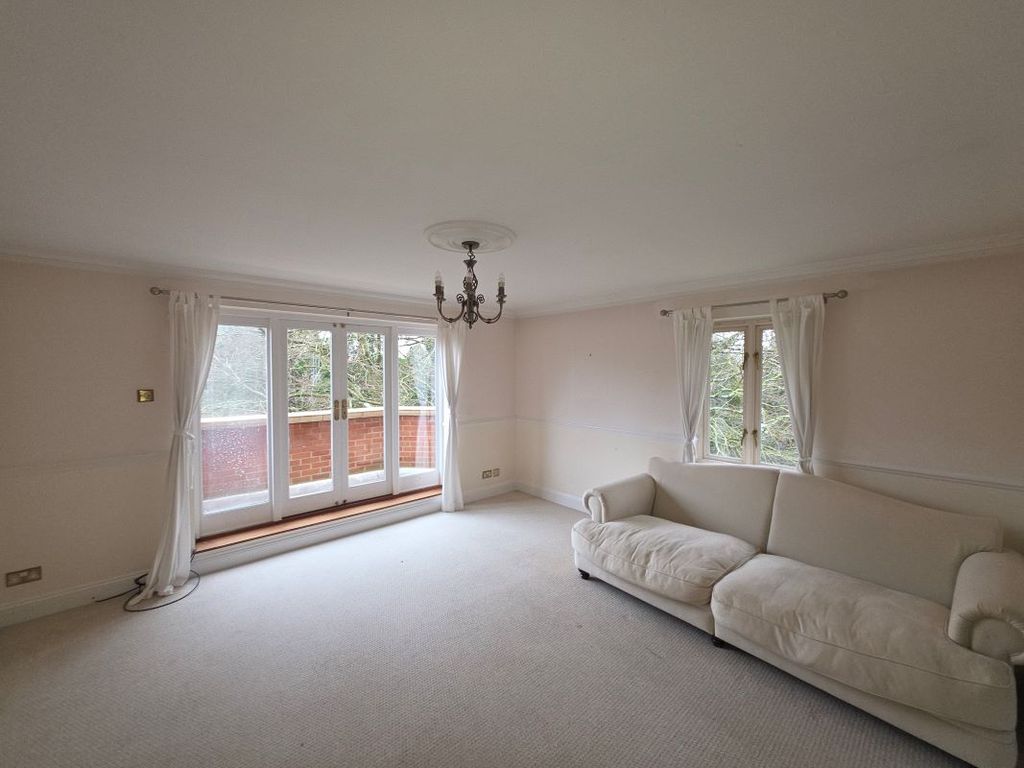 Property photo 3 of 10 Image 3