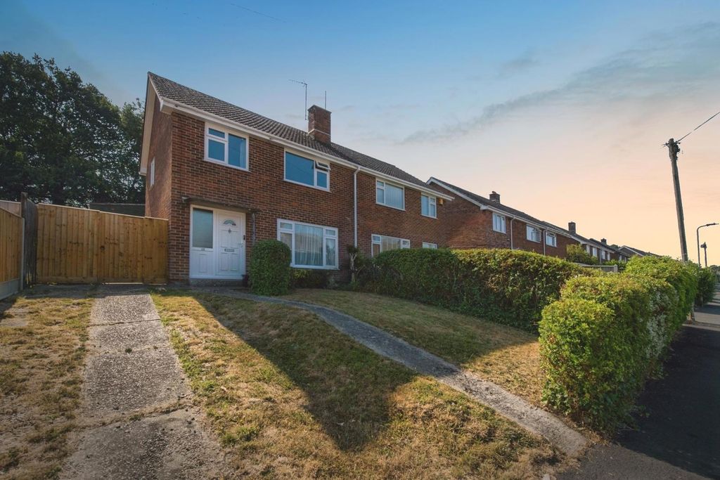 Property photo 1 of 27 Pbox-Img.Jpg