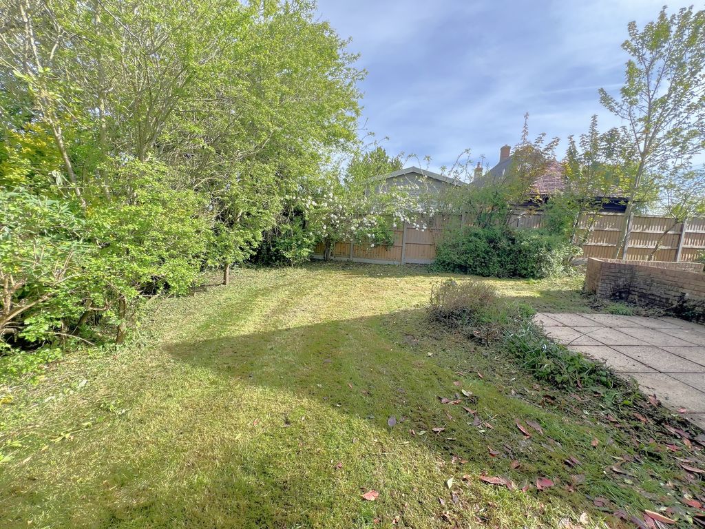 Property photo 3 of 14