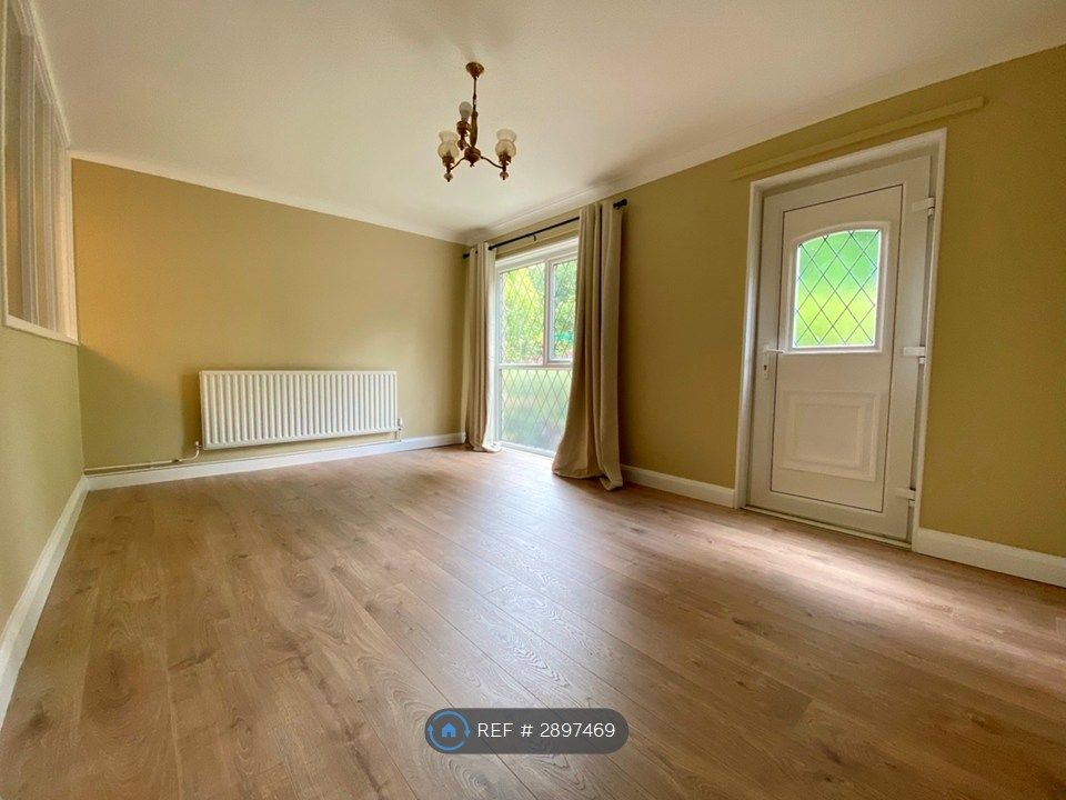 Property photo 2 of 12 Large Living Room