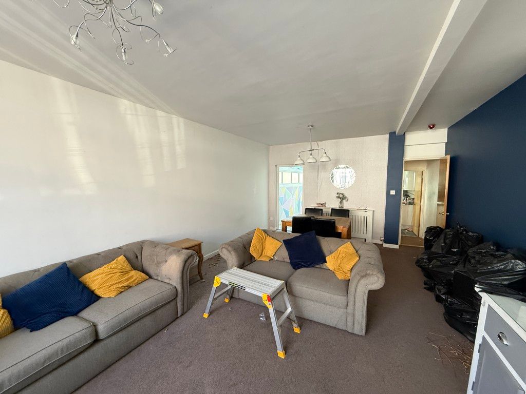 Property photo 3 of 9 Open Plan Living Room