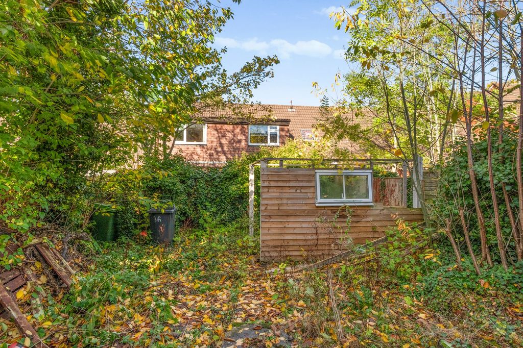 Property photo 3 of 20