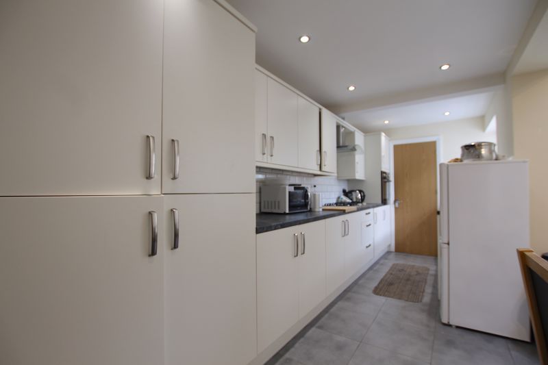 Property photo 2 of 8 Photo 2