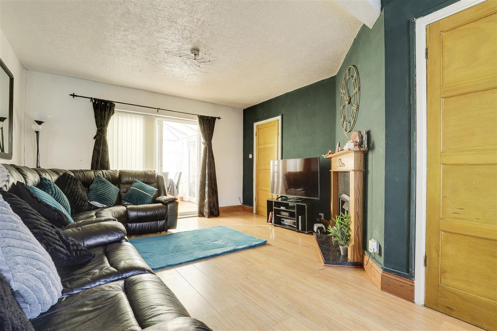 Property photo 3 of 20 03.Jpg