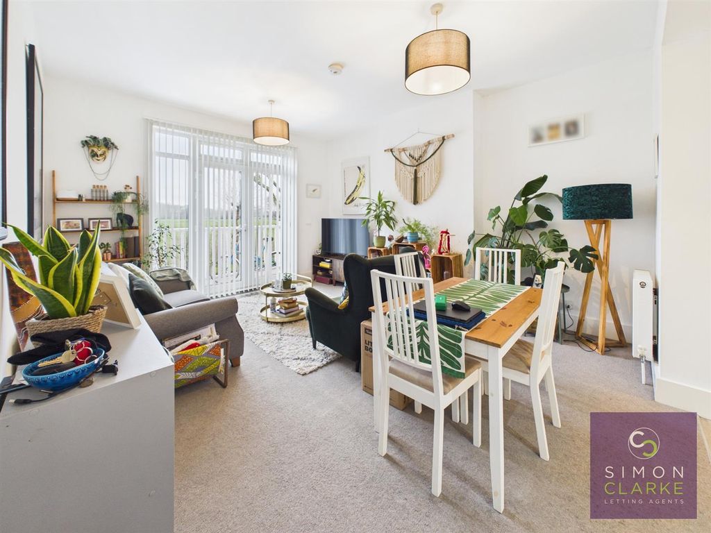 Property photo 1 of 14 Cam05425G0-Pr0096-Still012.Jpg