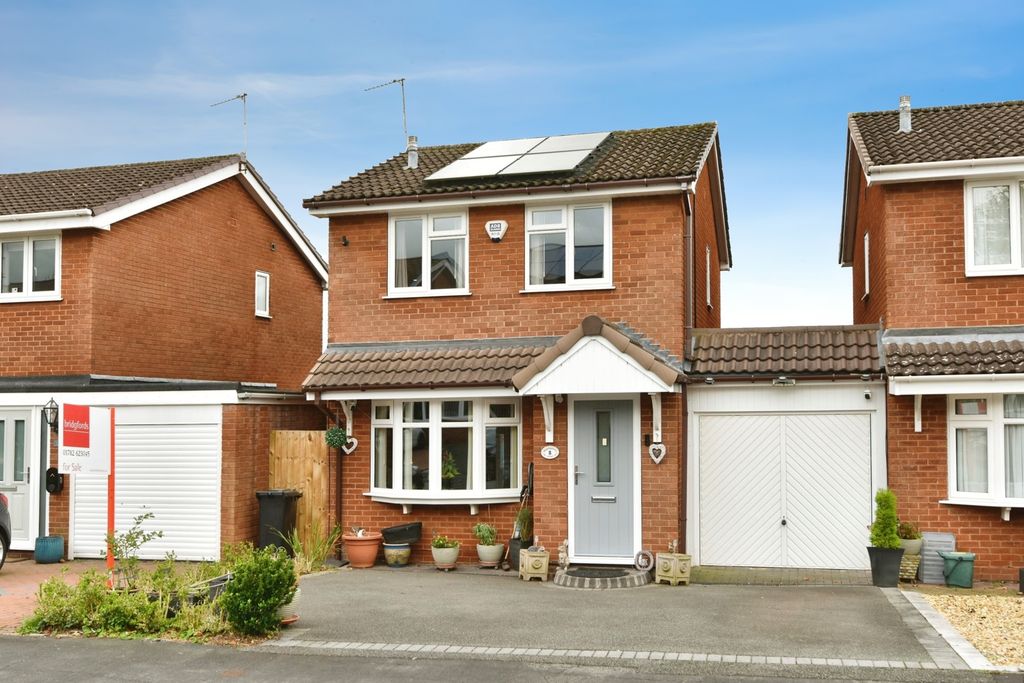 Property photo 1 of 21 Pbox-Img.Jpg