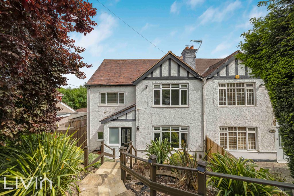 Property photo 1 of 19 120A9739