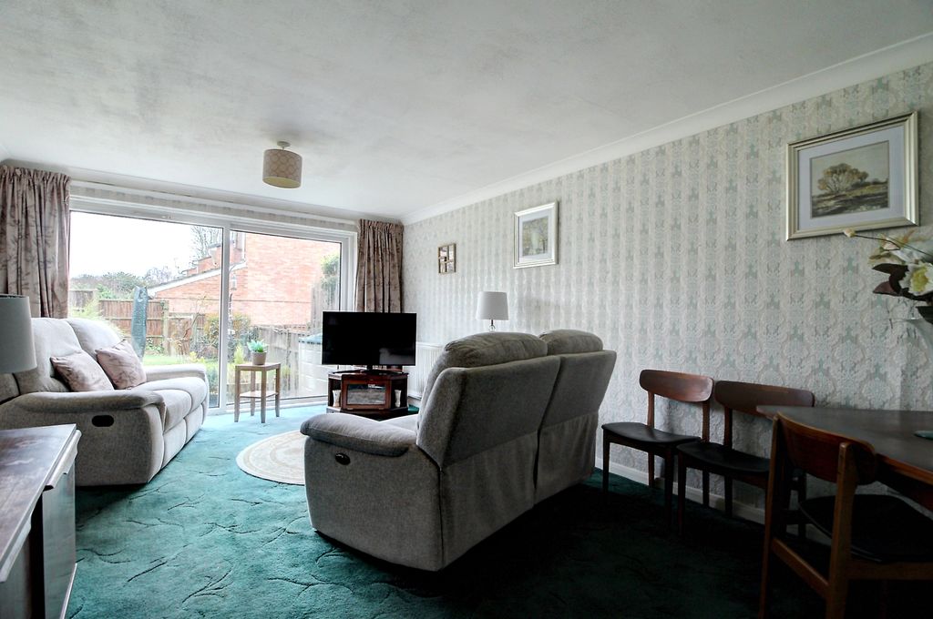 Property photo 3 of 11 Lounge Diner