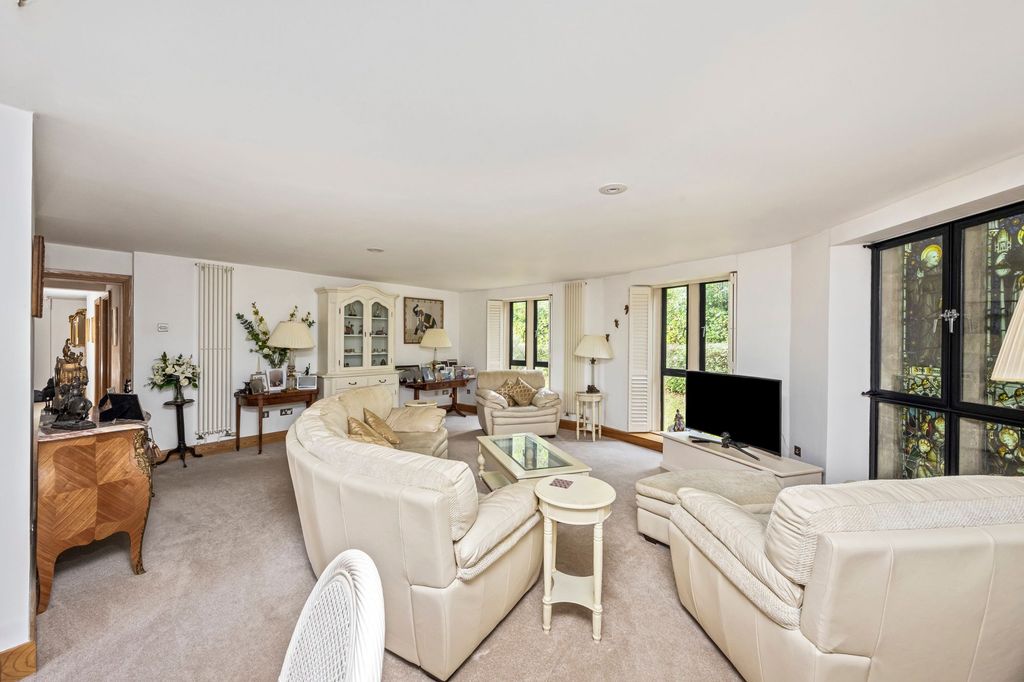 Additional image 5 of 3 bed flat for saleBolnore Road, Chapel Heights Bolnore Road RH16
