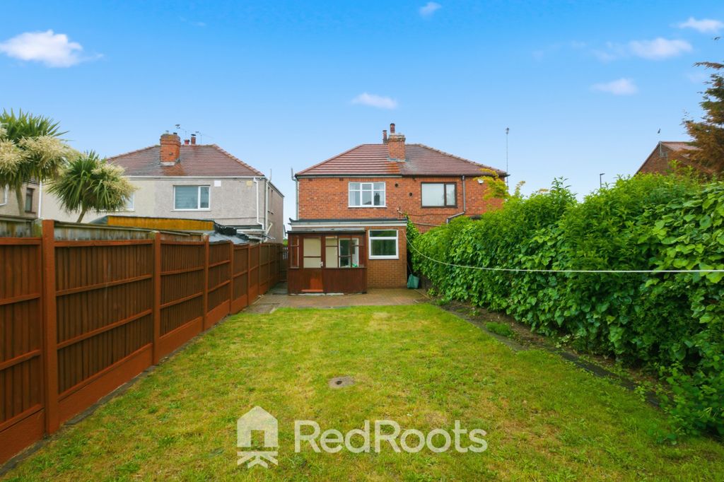 Property photo 2 of 19 5240501