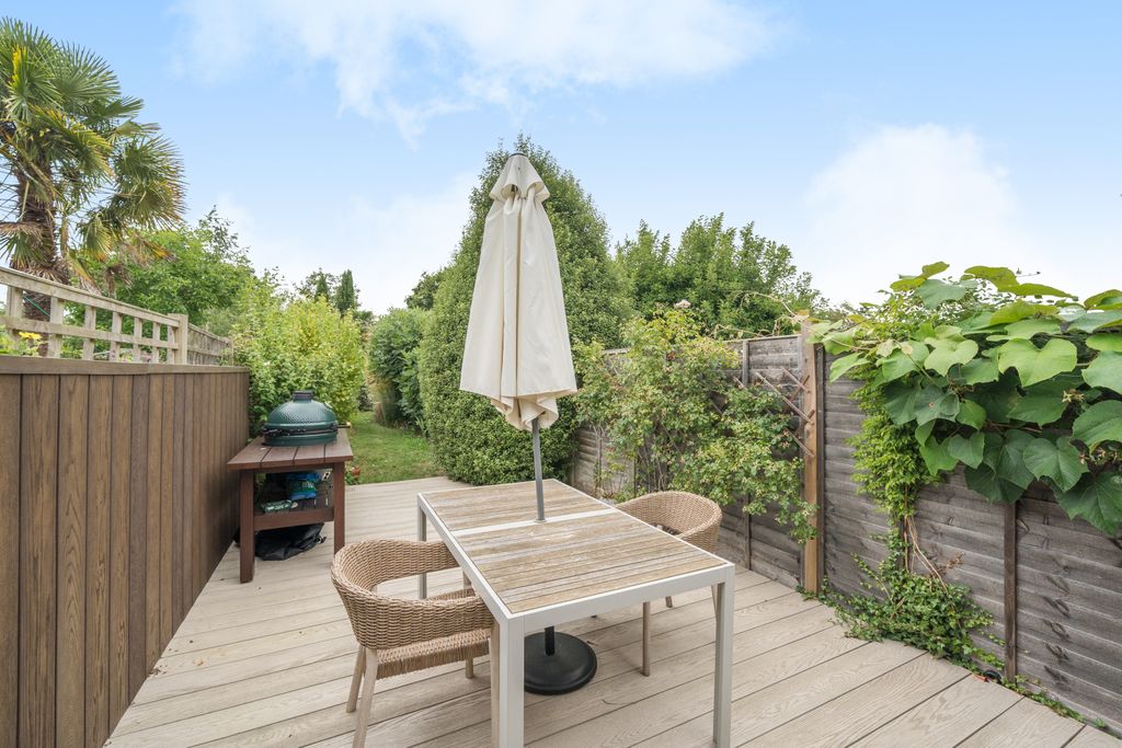 Property photo 2 of 18 Picture No. 42