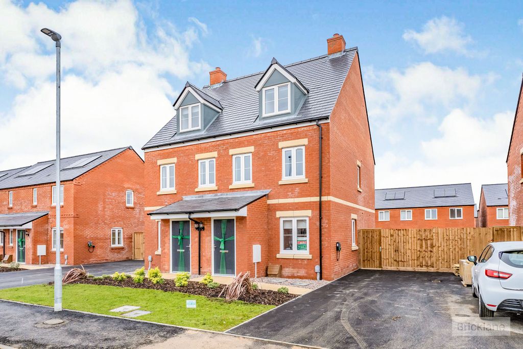 Property photo 1 of 12 Image