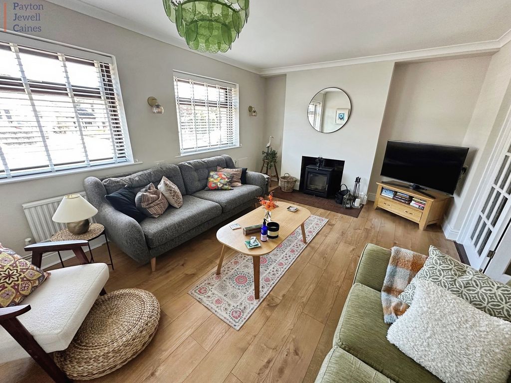 Property photo 2 of 18 Not Specified