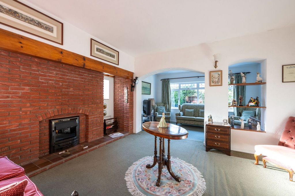 Property photo 3 of 30