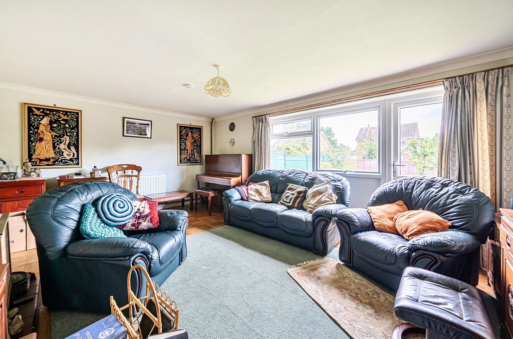 Property photo 2 of 23 1471625-15-6A26E6...