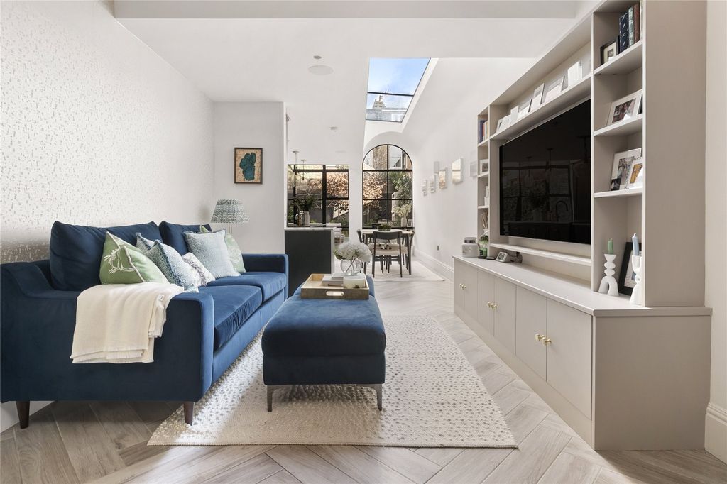 Property photo 3 of 18 Picture No. 42