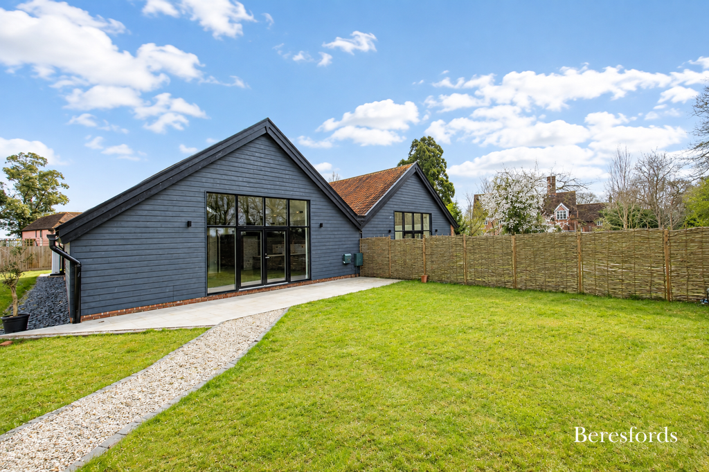 Property photo 1 of 15 Exterior