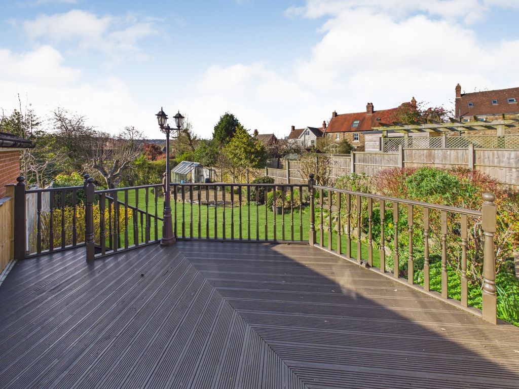 Property photo 2 of 19 Cam04789G0-Pr0050-Still004