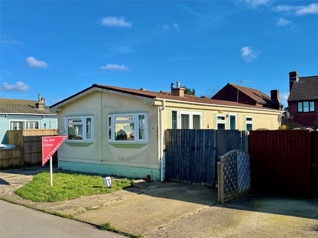 Property photo 1 of 12 Picture No. 18