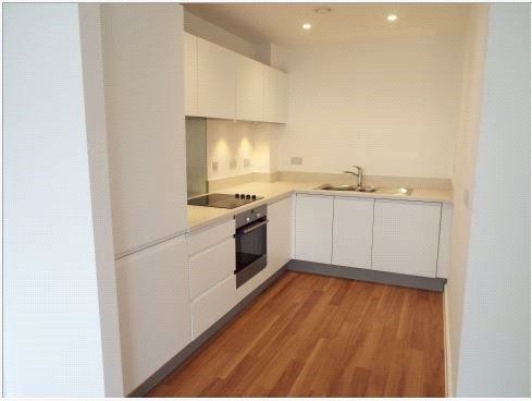 Property photo 2 of 6 Kitchen