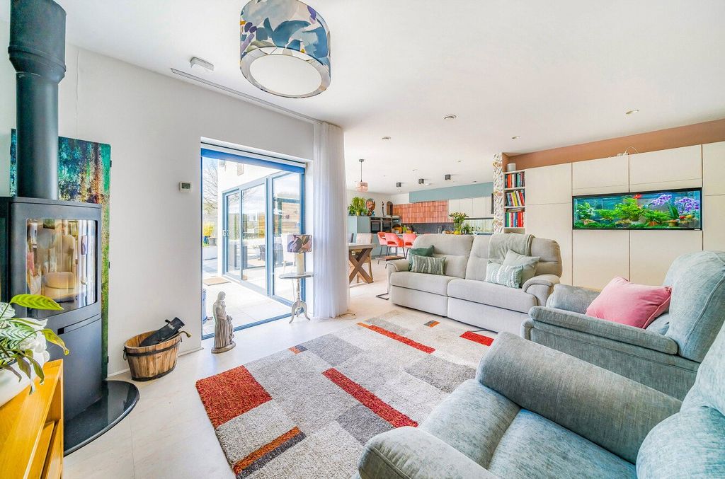 Property photo 3 of 14 Family Room