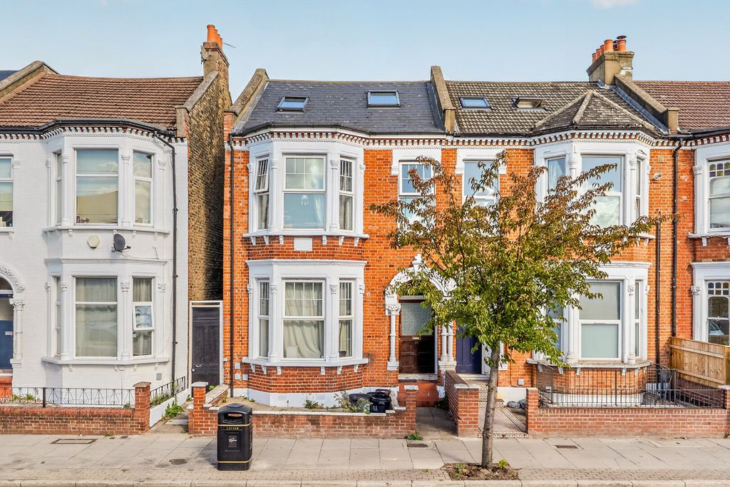 Property photo 1 of 10 Pbox-Img.Jpg