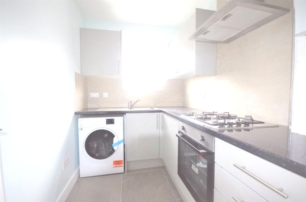 Property photo 2 of 9 Gallery