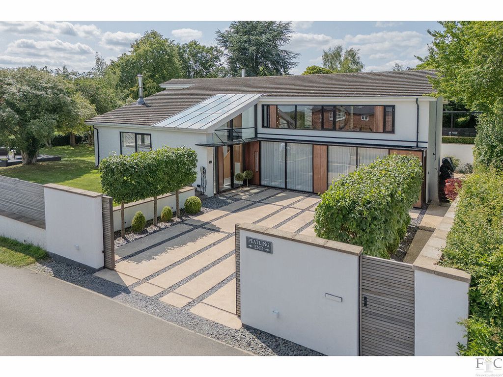 Property photo 1 of 46