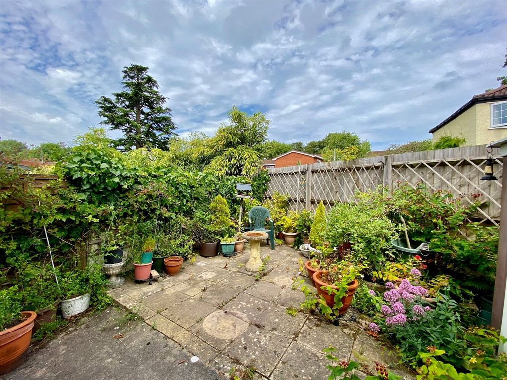 Property photo 2 of 14 Picture No. 47