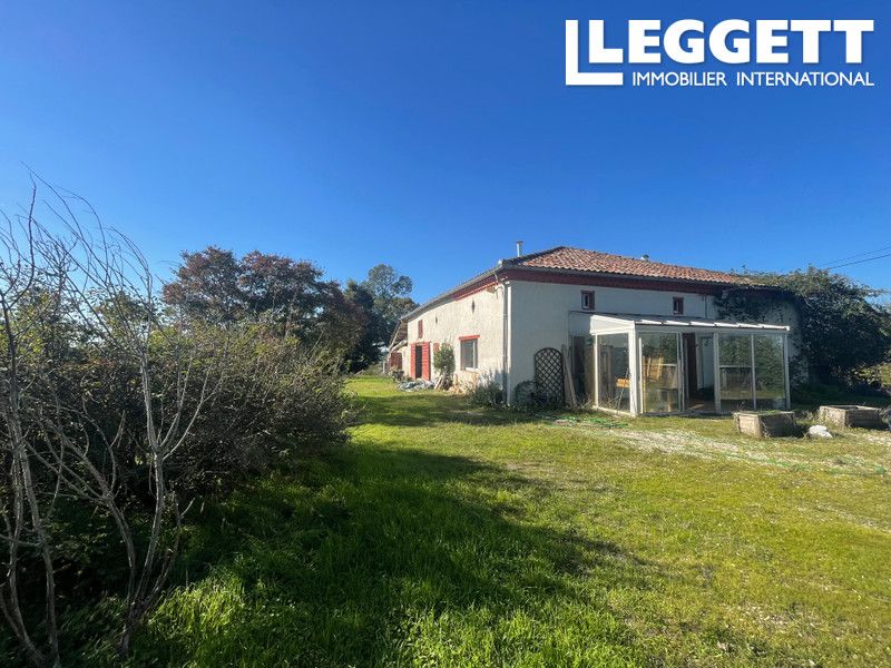 Property photo 3 of 10