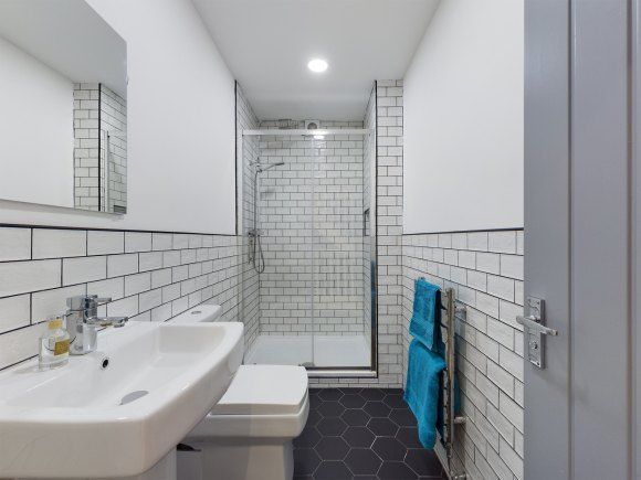 Property photo 2 of 6 8462550