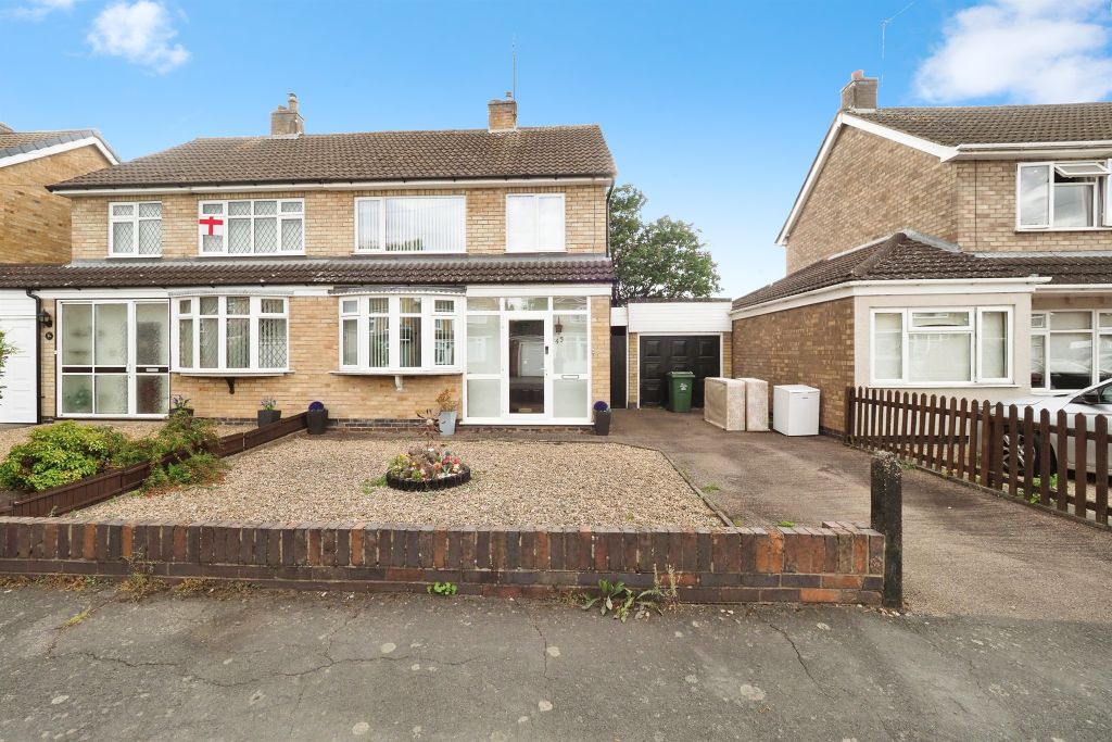 Property photo 2 of 17