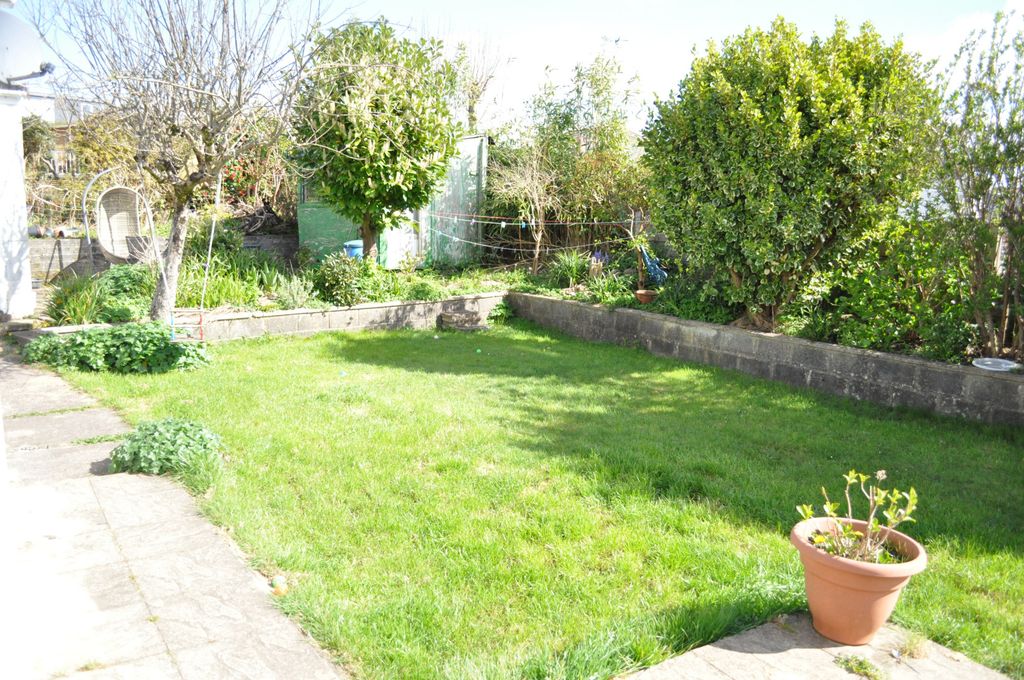 Property photo 2 of 14 Image 2