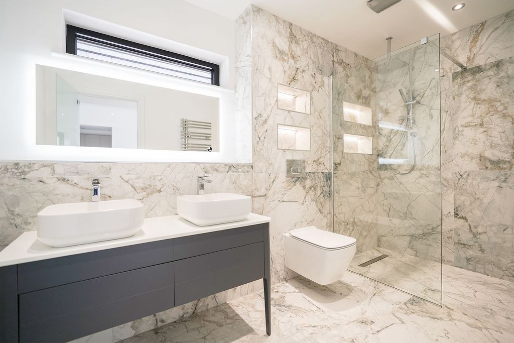 Property photo 3 of 37 En-Suite To Principal Bedroom